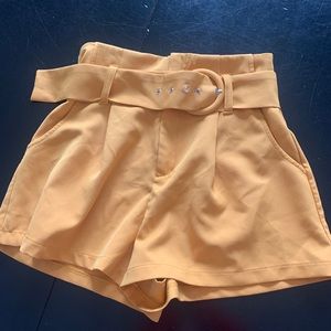 orange high rise forever 21 shorts, size XS !